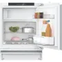 Bosch KUL22VFD0 pult alá építhető hűtőszekrény, 82 cm, 93 l hűtőtér, 17 l fagyasztó, elektronikus vezérlés, led világítás, 35 db(a)